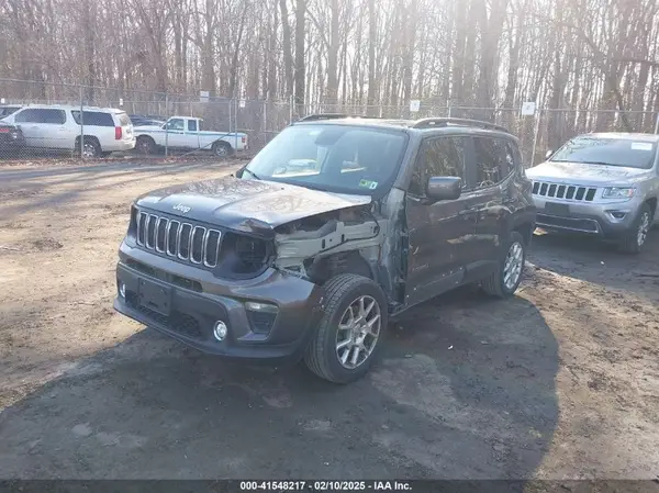 ZACNJBBB3KPK42045 2019 JEEP RENEGADE - Image 2