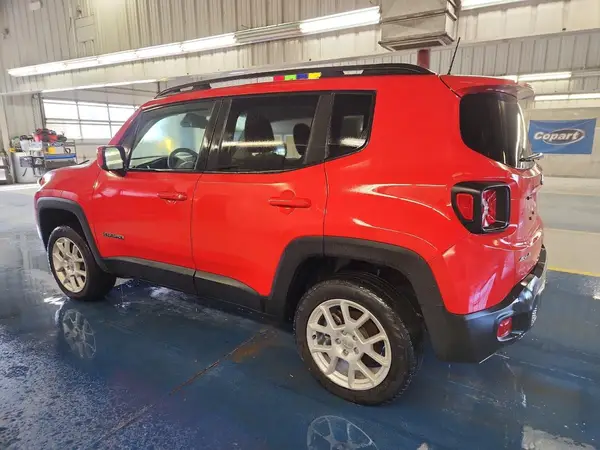 ZACNJBBB3KPK42868 2019 JEEP RENEGADE - Image 2