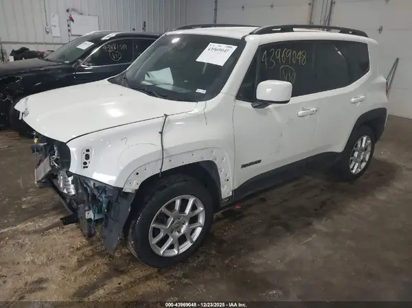 ZACNJBBB3KPK71867 2019 JEEP RENEGADE - Image 2