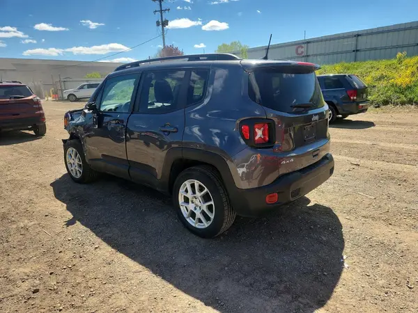 ZACNJBBB3LPL28988 2020 JEEP RENEGADE - Image 2