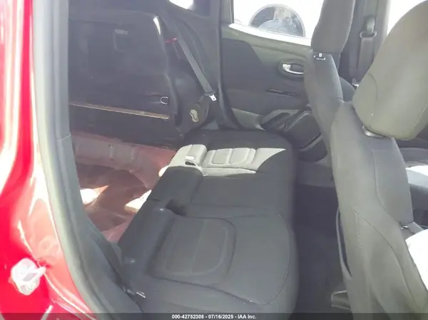ZACNJBBB3LPL29719 2020 JEEP RENEGADE - Image 8