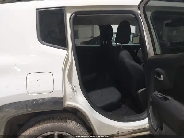 ZACNJBBB3LPL39179 2020 JEEP RENEGADE - Image 8