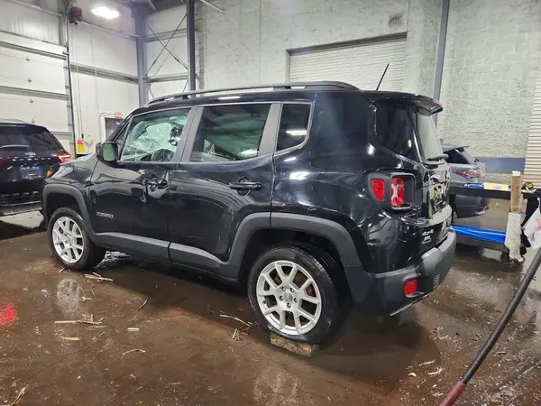 ZACNJBBB3LPL51901 2020 JEEP RENEGADE - Image 2