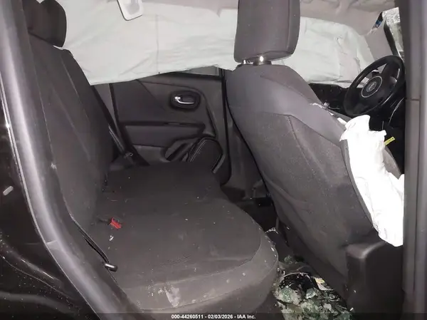 ZACNJBBB3LPM02569 2020 JEEP RENEGADE - Image 8