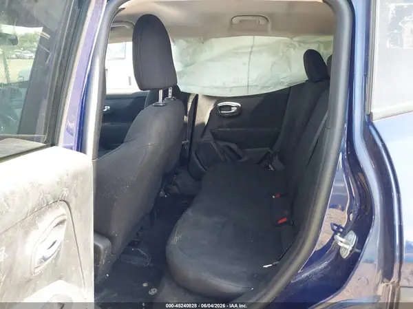 ZACNJBBB4KPK22693 2019 JEEP RENEGADE - Image 8