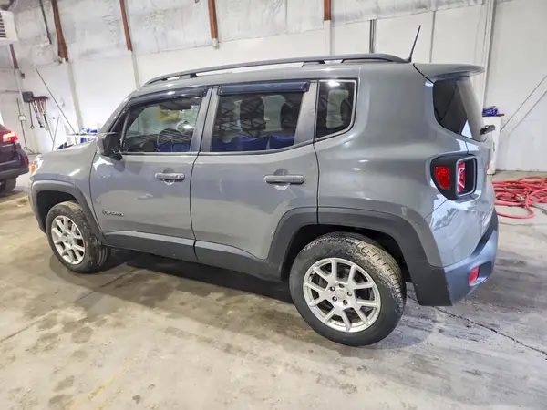 ZACNJBBB4KPK68685 2019 JEEP RENEGADE - Image 2
