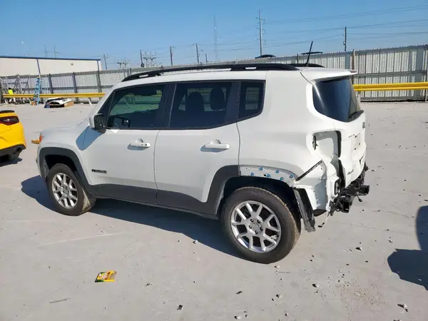 ZACNJBBB4LPL05865 2020 JEEP RENEGADE - Image 2