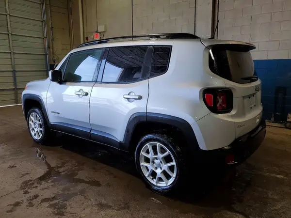 ZACNJBBB4LPL29390 2020 JEEP RENEGADE - Image 2