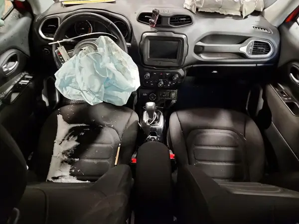 ZACNJBBB4LPL68898 2020 JEEP RENEGADE - Image 8