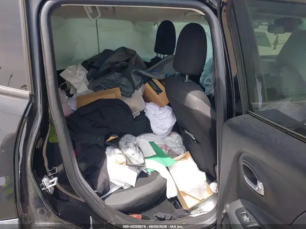ZACNJBBB5KPJ73990 2019 JEEP RENEGADE - Image 8