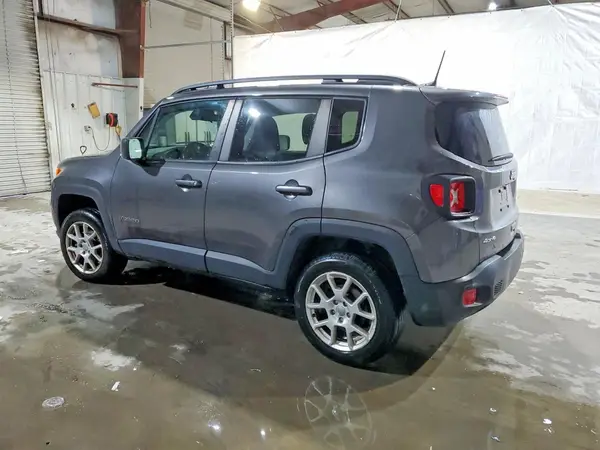 ZACNJBBB5KPJ77473 2019 JEEP RENEGADE - Image 2