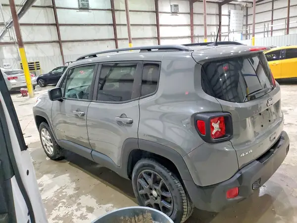 ZACNJBBB5KPK73264 2019 JEEP RENEGADE - Image 2
