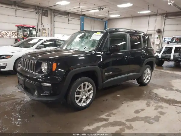 ZACNJBBB5LPL07849 2020 JEEP RENEGADE - Image 2