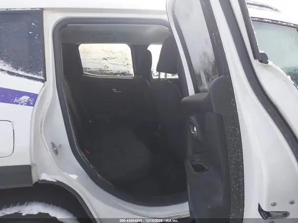 ZACNJBBB5LPL23002 2020 JEEP RENEGADE - Image 8