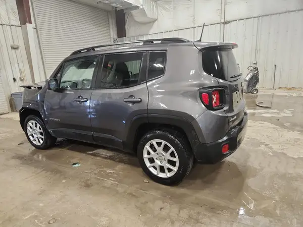 ZACNJBBB5LPL56923 2020 JEEP RENEGADE - Image 2