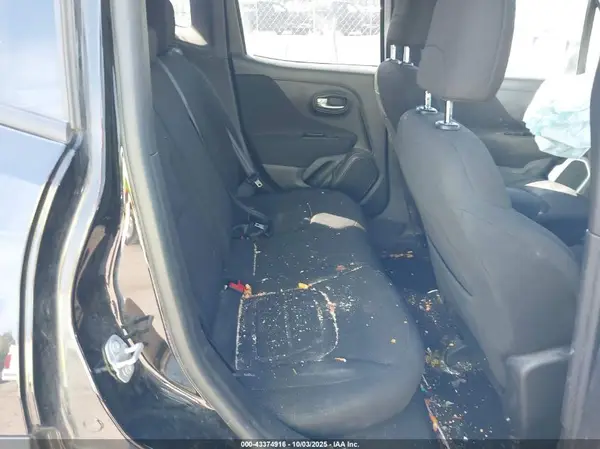 ZACNJBBB5LPL84012 2020 JEEP RENEGADE - Image 8