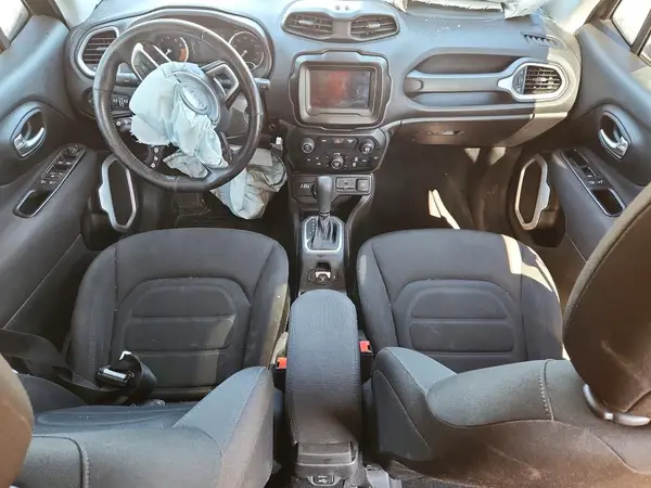 ZACNJBBB5LPM04629 2020 JEEP RENEGADE - Image 8