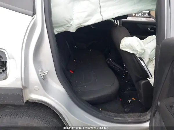 ZACNJBBB6KPK20878 2019 JEEP RENEGADE - Image 8
