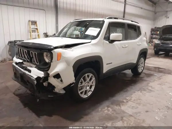 ZACNJBBB6KPK34358 2019 JEEP RENEGADE - Image 2