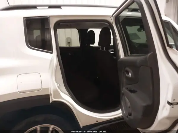 ZACNJBBB6KPK34358 2019 JEEP RENEGADE - Image 8