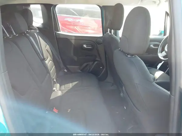 ZACNJBBB6KPK37406 2019 JEEP RENEGADE - Image 8