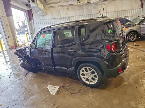 ZACNJBBB7KPJ96784 2019 JEEP RENEGADE - Image 2
