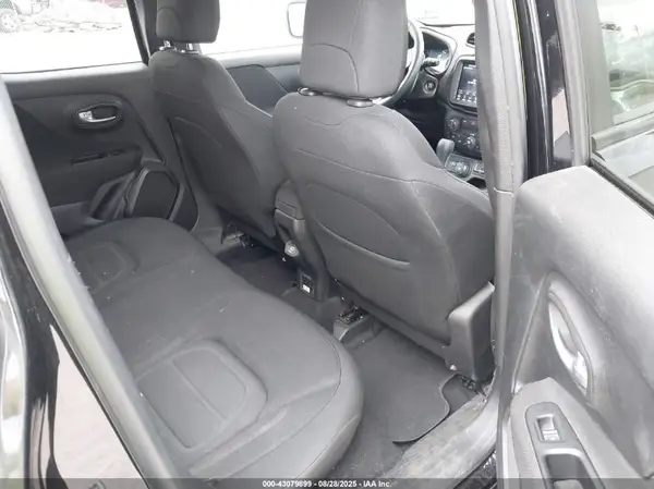 ZACNJBBB7KPK20758 2019 JEEP RENEGADE - Image 8