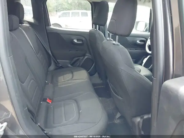 ZACNJBBB7KPK46146 2019 JEEP RENEGADE - Image 8