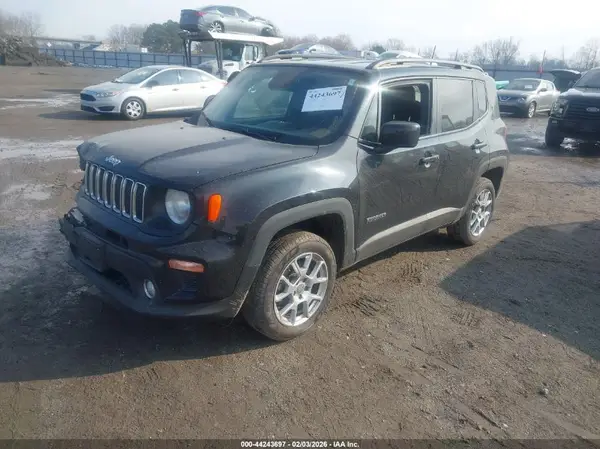 ZACNJBBB7KPK64677 2019 JEEP RENEGADE - Image 2