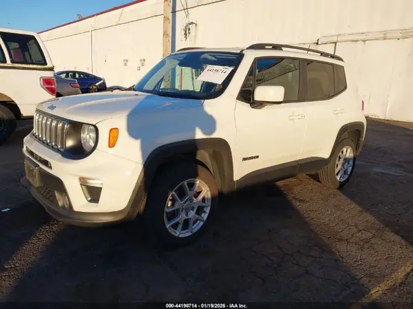 ZACNJBBB7KPK74965 2019 JEEP RENEGADE - Image 2