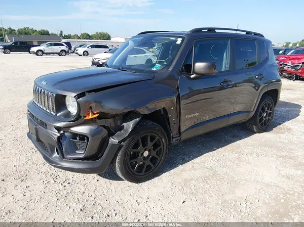 ZACNJBBB7LPL27133 2020 JEEP RENEGADE - Image 2