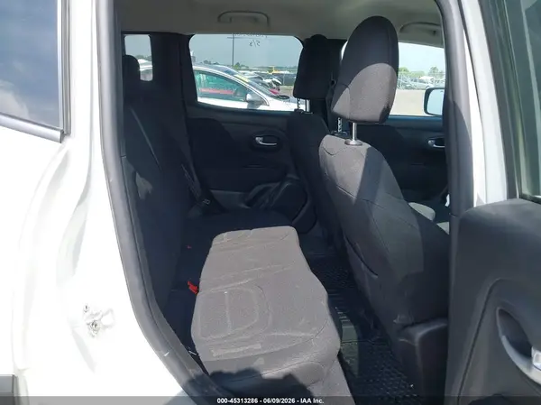 ZACNJBBB7LPL46202 2020 JEEP RENEGADE - Image 8
