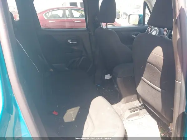ZACNJBBB7LPL95206 2020 JEEP RENEGADE - Image 8