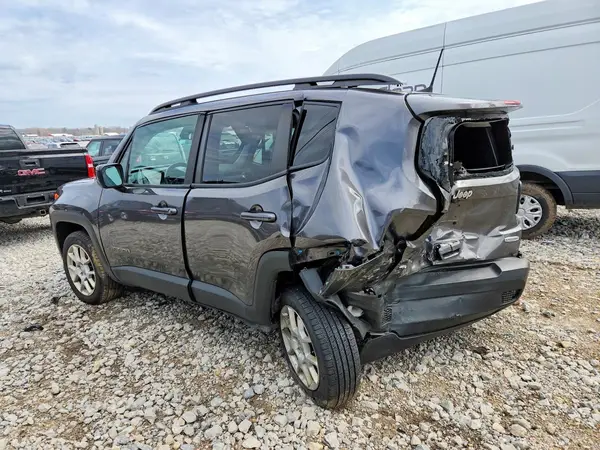 ZACNJBBB8KPJ96826 2019 JEEP RENEGADE - Image 2