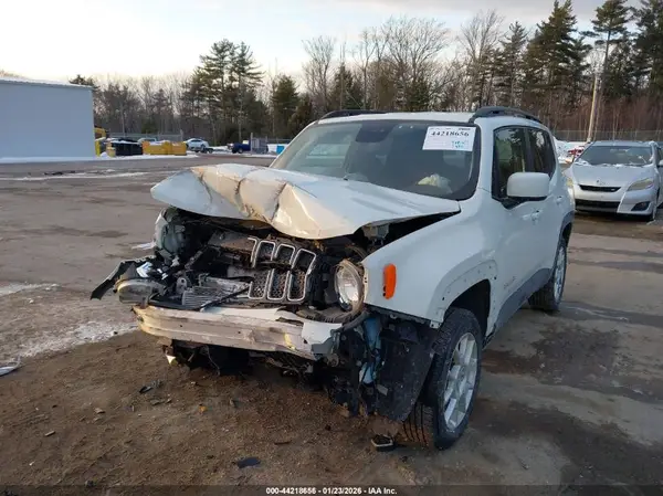 ZACNJBBB8KPK95257 2019 JEEP RENEGADE - Image 2