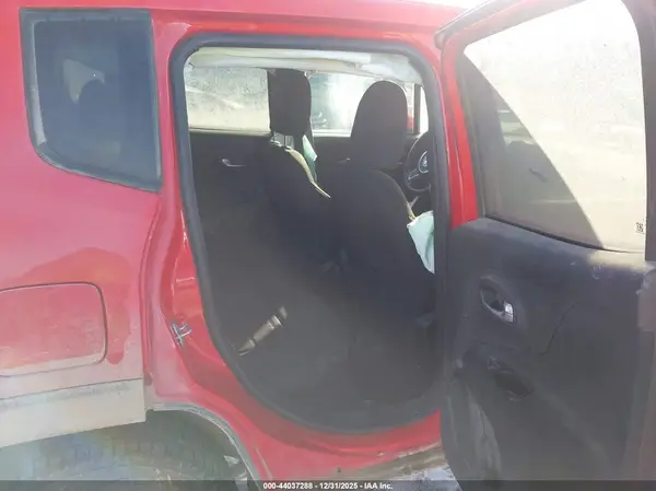 ZACNJBBB8LPL00149 2020 JEEP RENEGADE - Image 8