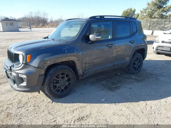 ZACNJBBB8LPL33152 2020 JEEP RENEGADE - Image 2