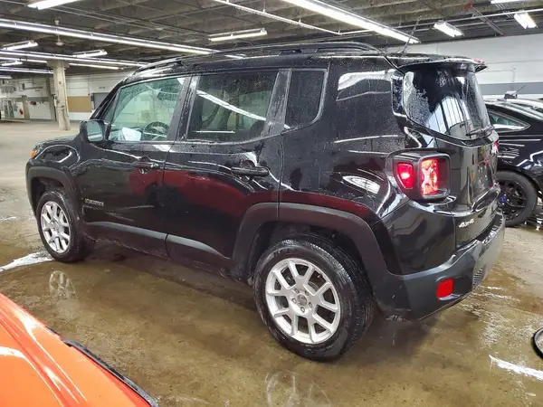 ZACNJBBB8LPL99426 2020 JEEP RENEGADE - Image 2