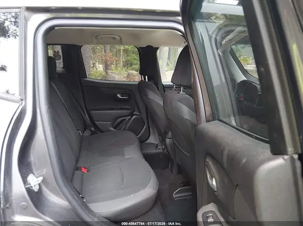 ZACNJBBB9KPK62770 2019 JEEP RENEGADE - Image 8