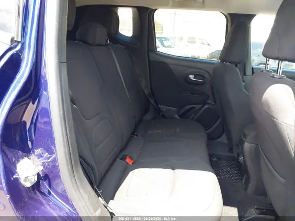 ZACNJBBB9KPK71713 2019 JEEP RENEGADE - Image 8