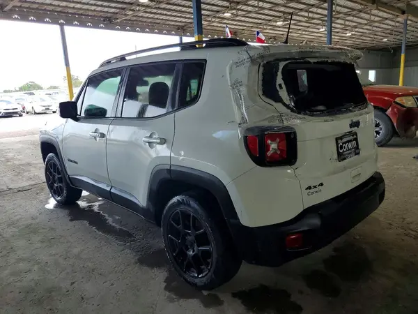 ZACNJBBB9LPL00886 2020 JEEP RENEGADE - Image 2