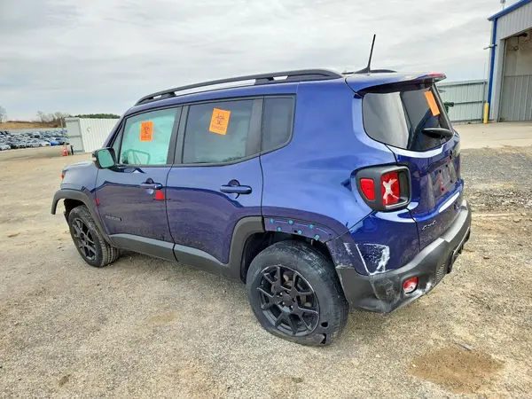 ZACNJBBB9LPL14092 2020 JEEP RENEGADE - Image 2