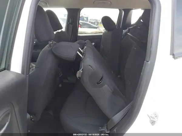 ZACNJBBB9LPL51708 2020 JEEP RENEGADE - Image 8