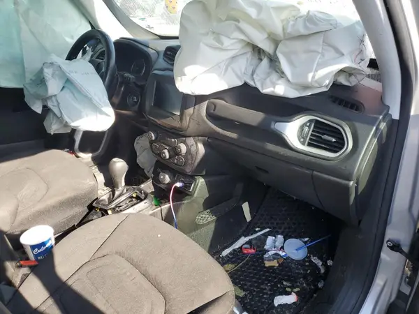ZACNJBBB9LPL52504 2020 JEEP RENEGADE - Image 8