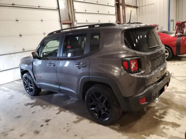 ZACNJBBB9LPM13804 2020 JEEP RENEGADE - Image 2