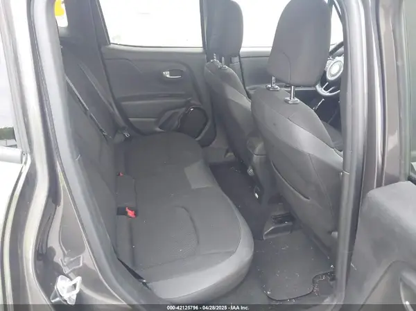 ZACNJBBBXKPJ77405 2019 JEEP RENEGADE - Image 8