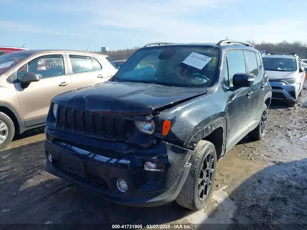 ZACNJBBBXKPK18647 2019 JEEP RENEGADE - Image 2