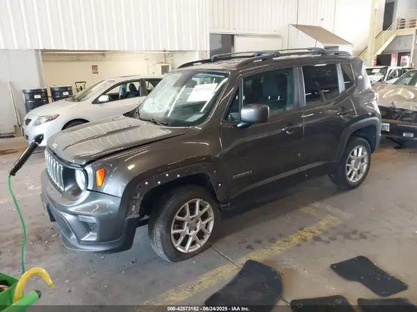 ZACNJBBBXLPL27191 2020 JEEP RENEGADE - Image 2