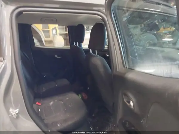 ZACNJBBBXLPL52737 2020 JEEP RENEGADE - Image 8