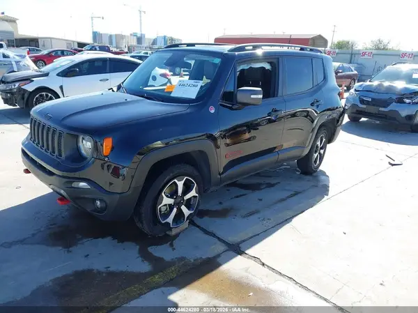 ZACNJBC10KPJ87754 2019 JEEP RENEGADE - Image 2